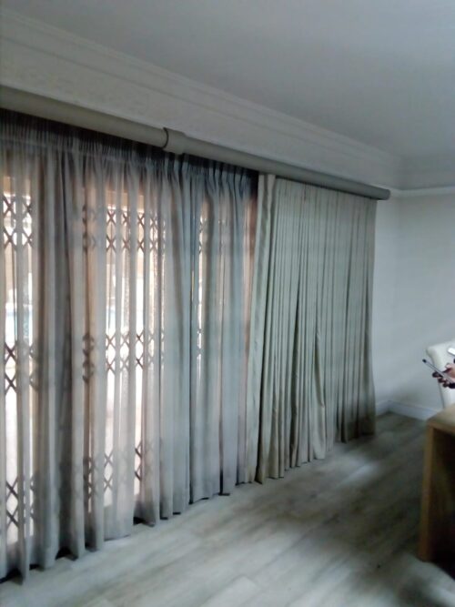 Regis tape curtain